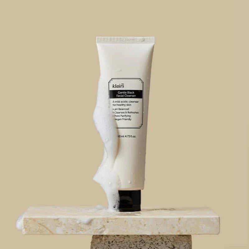 Gentle Black Facial Cleanser 140 ml