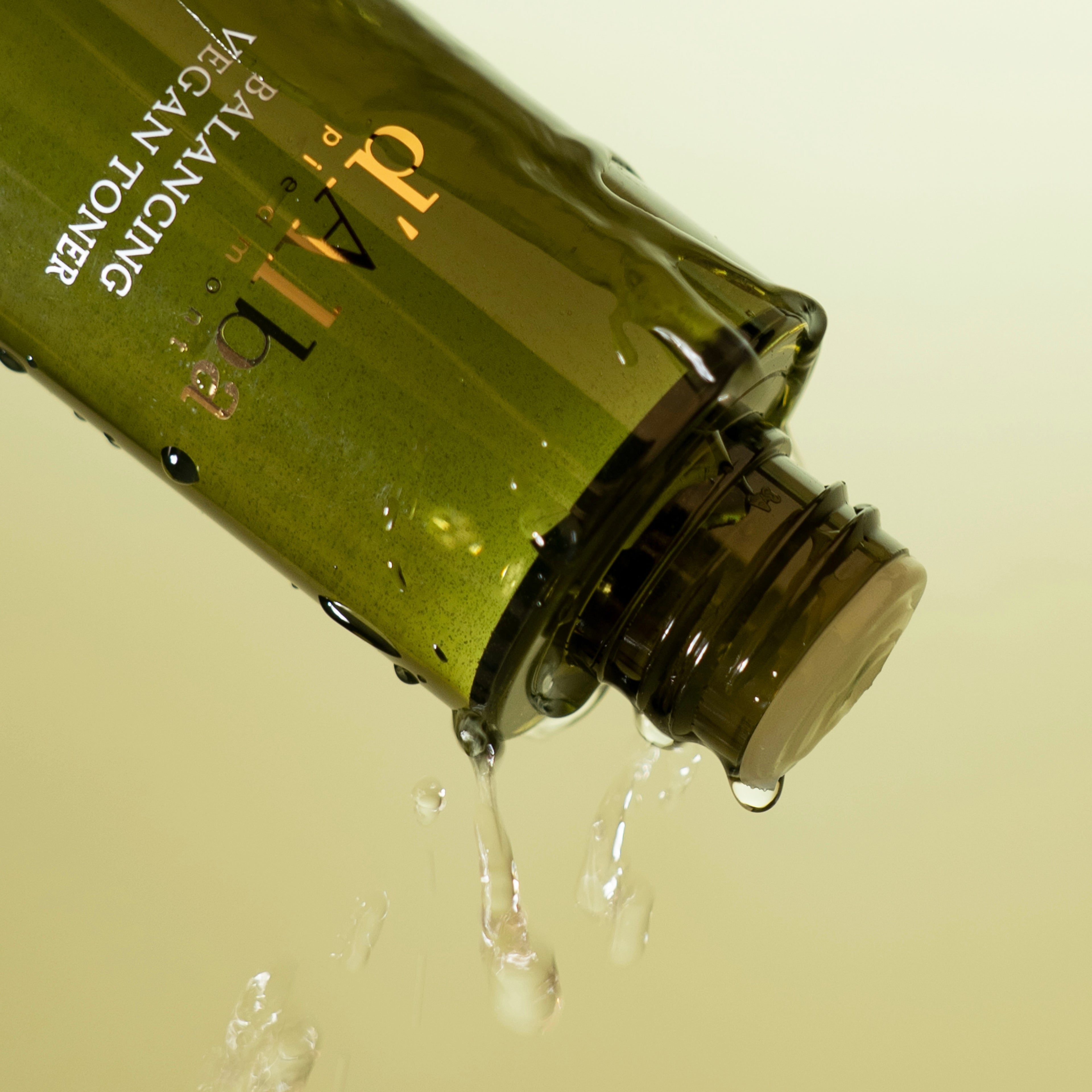 Mild Skin Balancing Vegan Toner